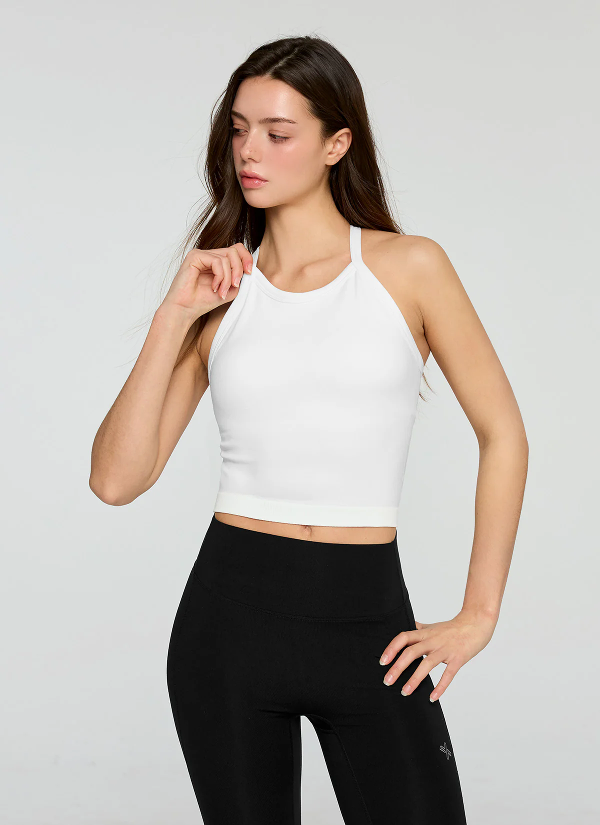 Air Seamless Halter Neck Cropped Top - Image 4
