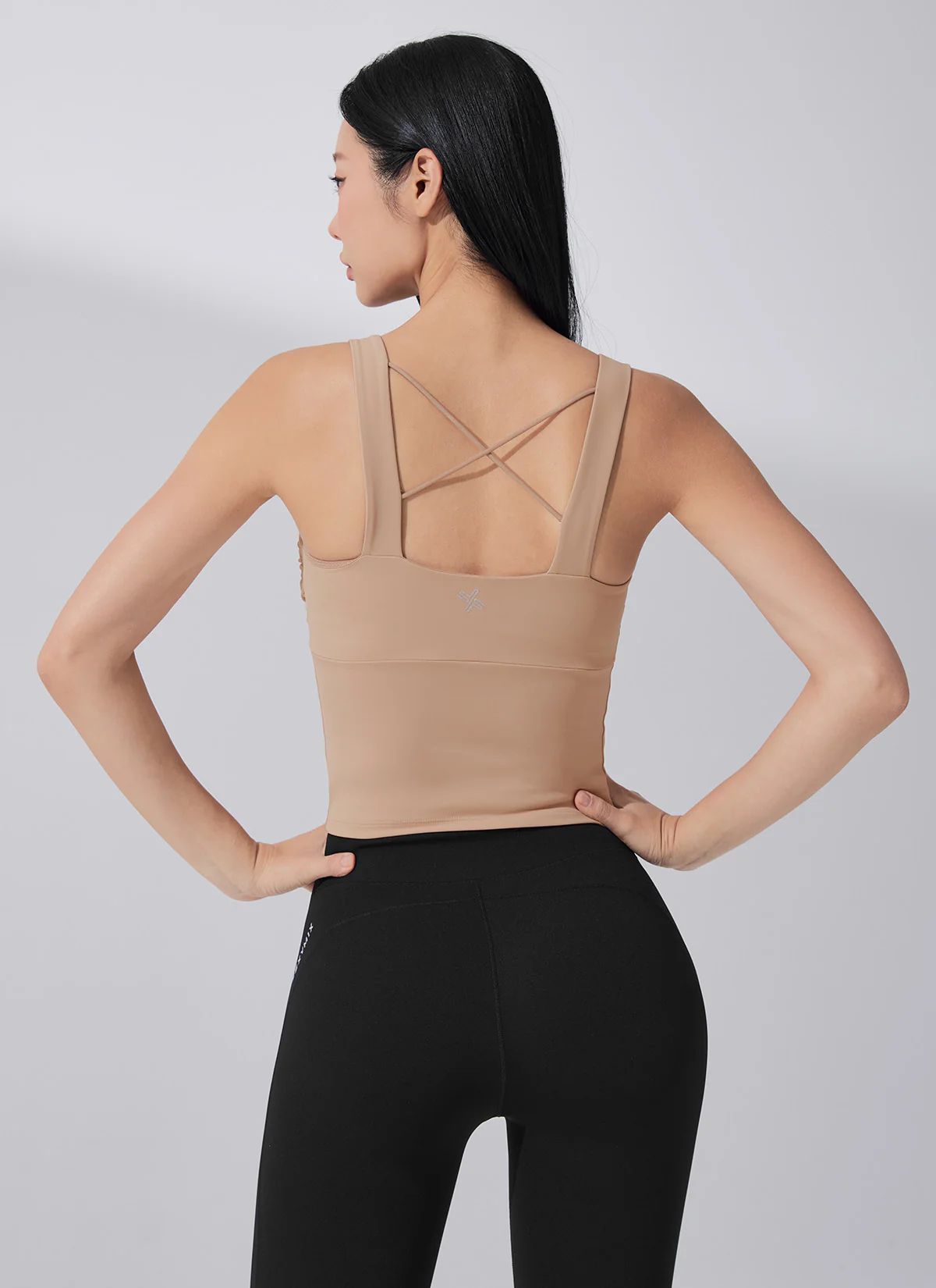 Black Label Power Rise Shirring Tank Top - Image 12