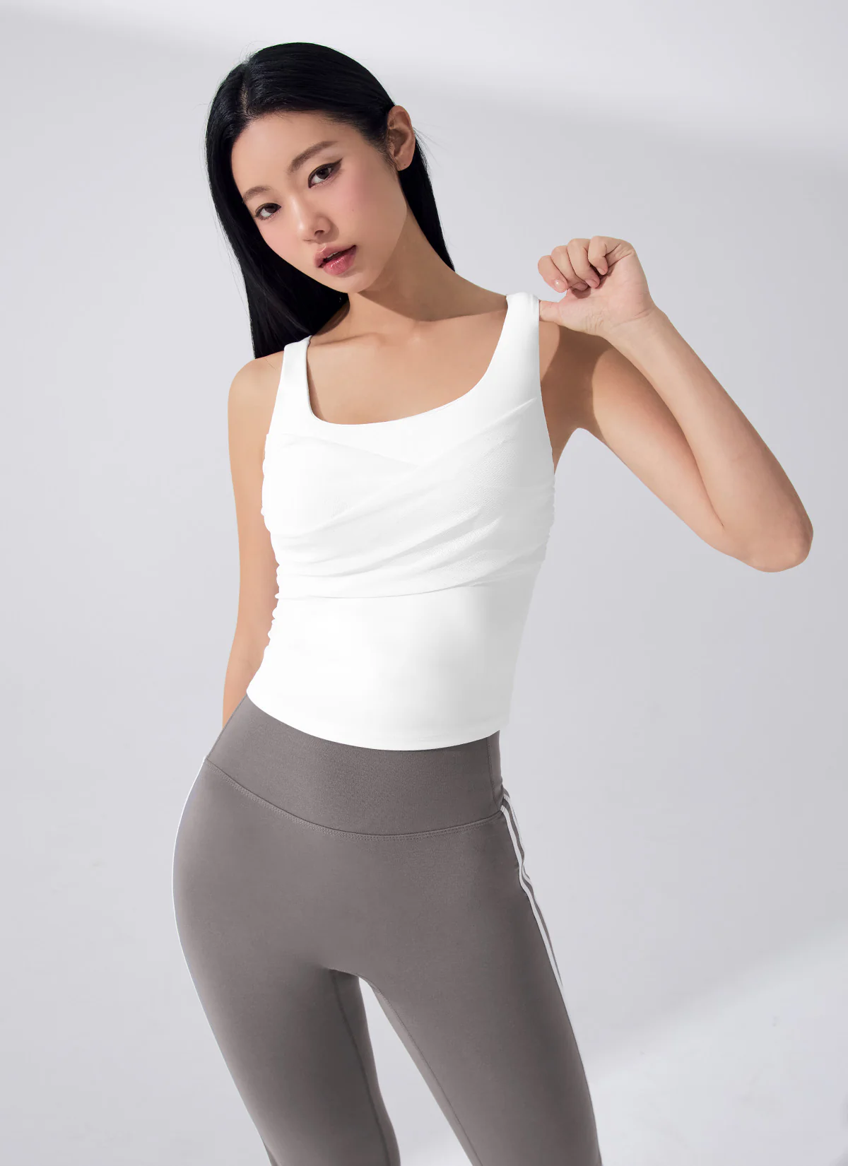 Black Label Power Rise Shirring Tank Top - Image 22