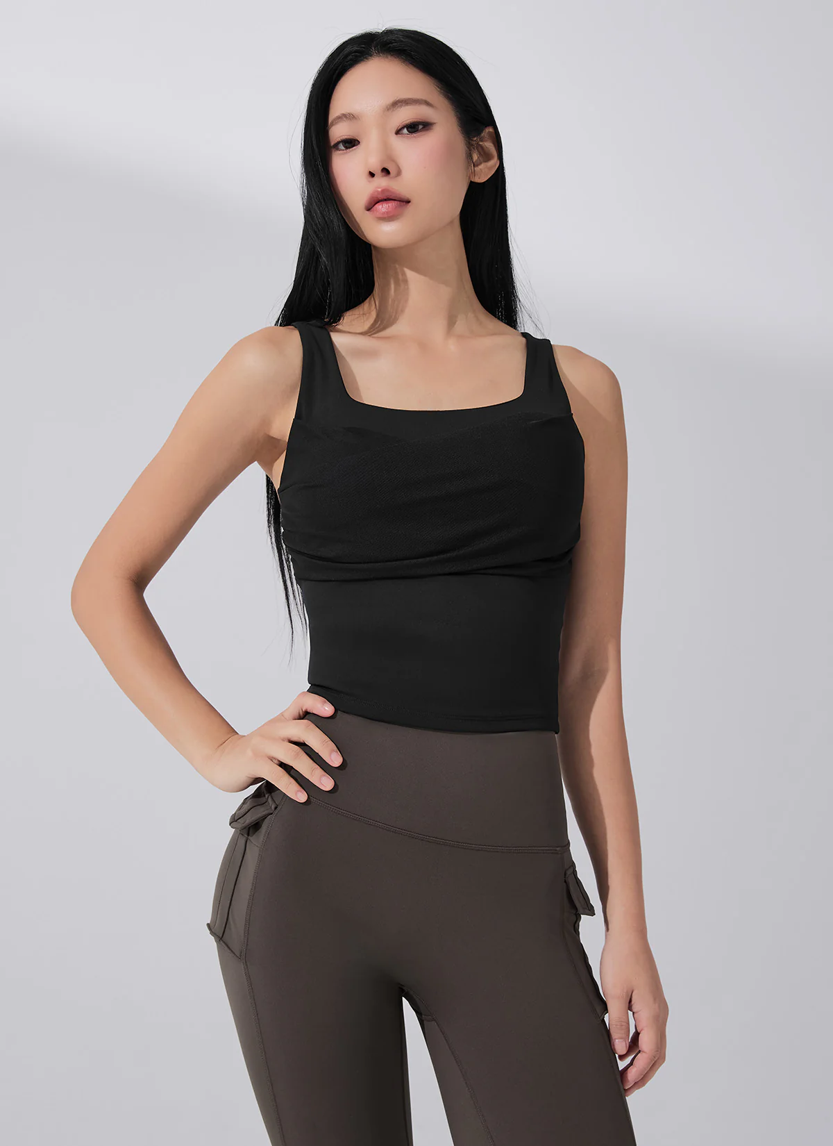 Black Label Power Rise Shirring Tank Top - Image 6