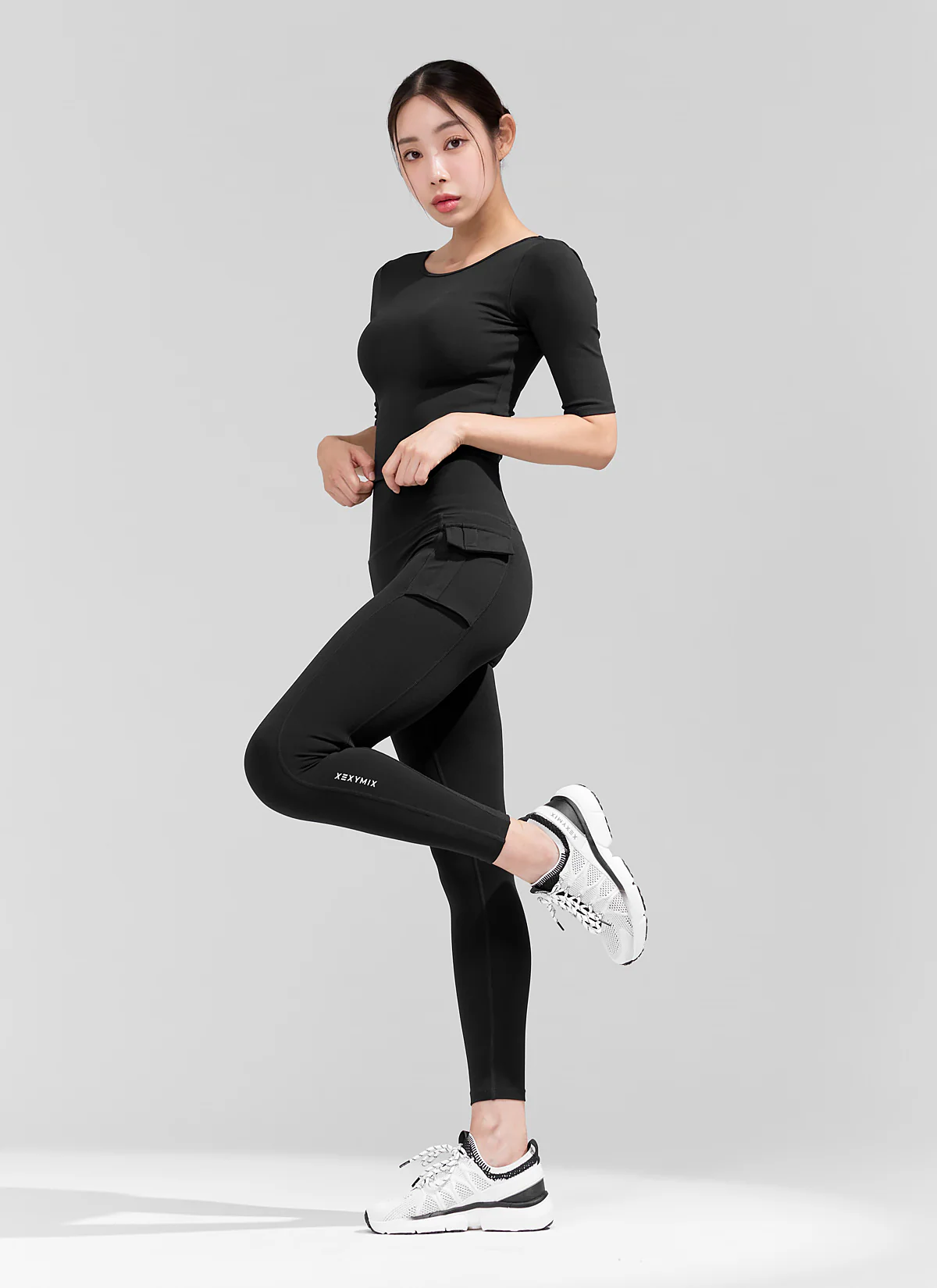 Black Label Signature 360N Out Pocket Leggings - Image 12