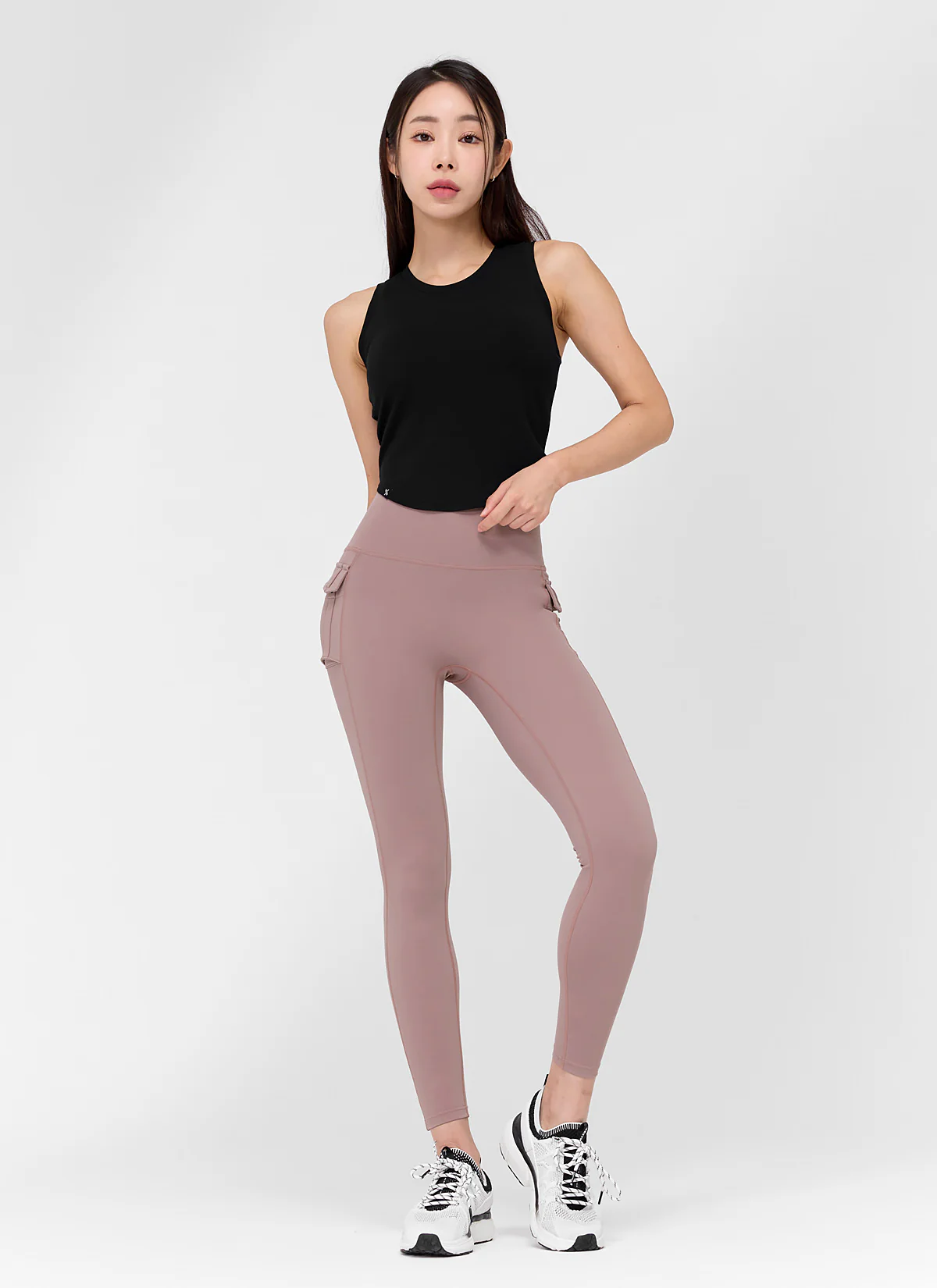 Black Label Signature 360N Out Pocket Leggings - Image 9