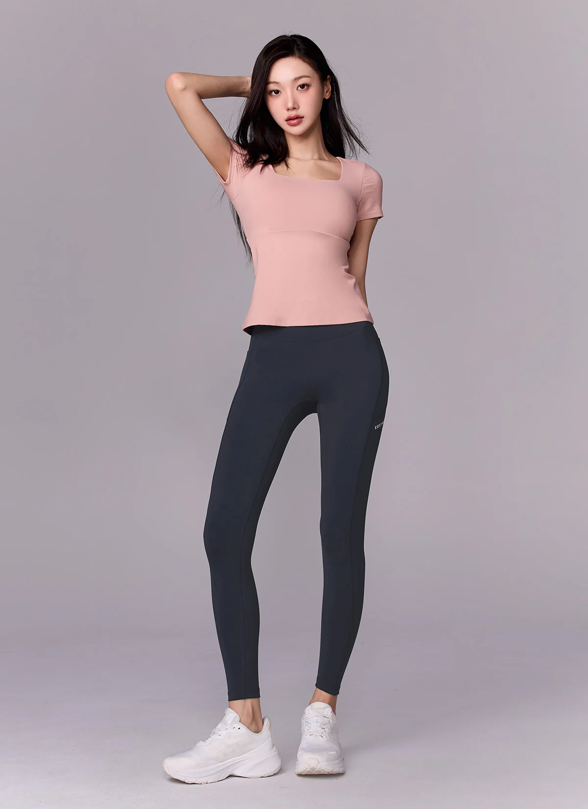 Black Label Signature 380N Pocket Leggings - Image 14