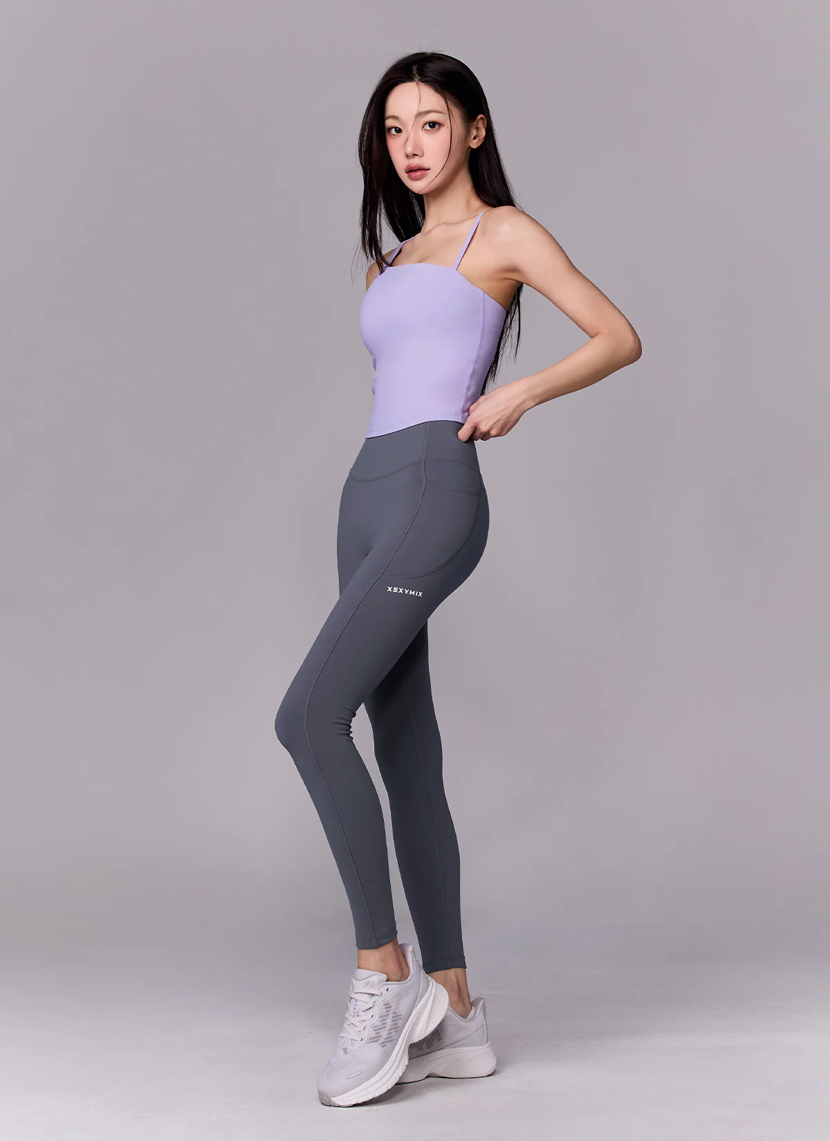 Black Label Signature 380N Pocket Leggings - Image 16