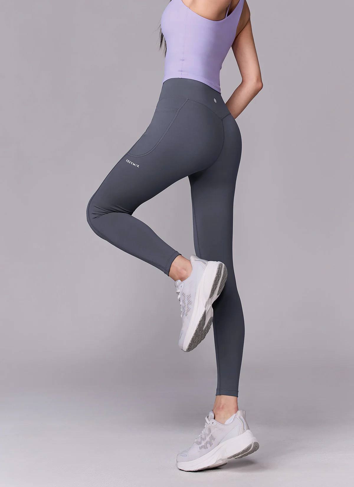 Black Label Signature 380N Pocket Leggings - Image 18