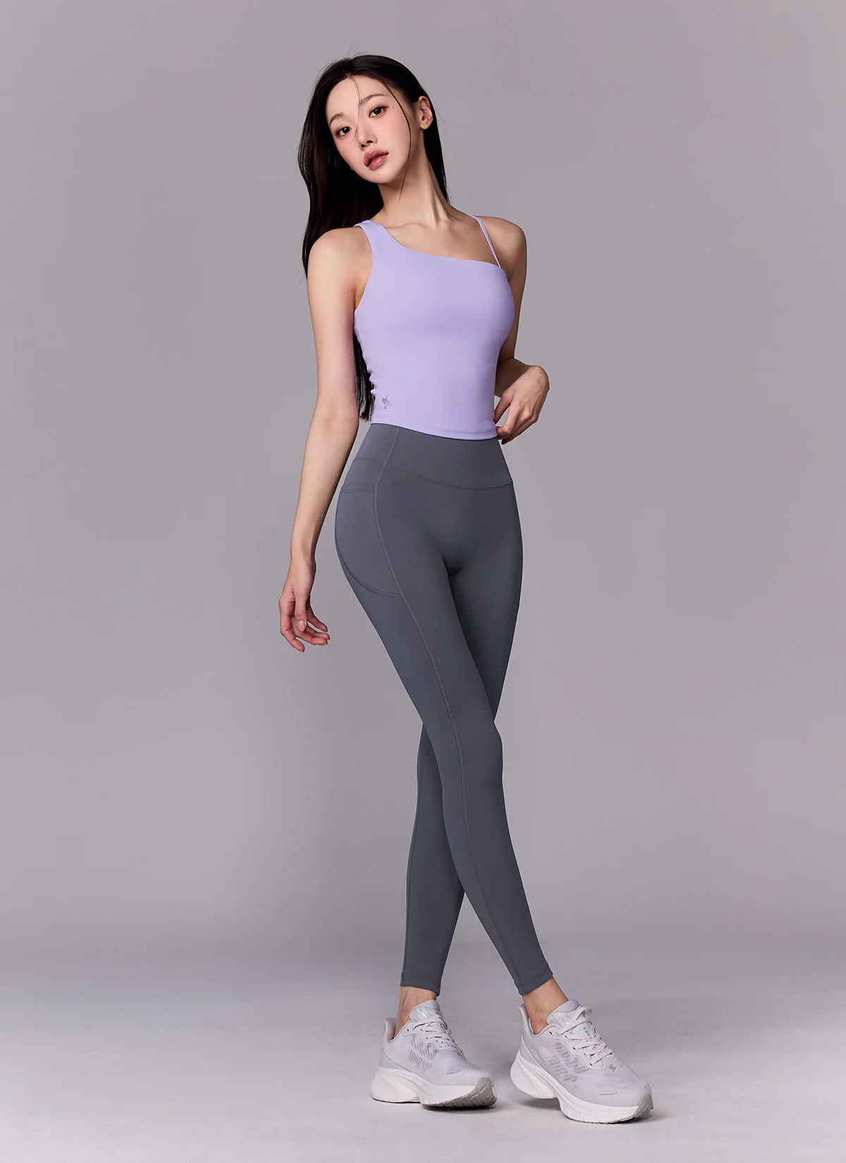Black Label Signature 380N Pocket Leggings - Image 19