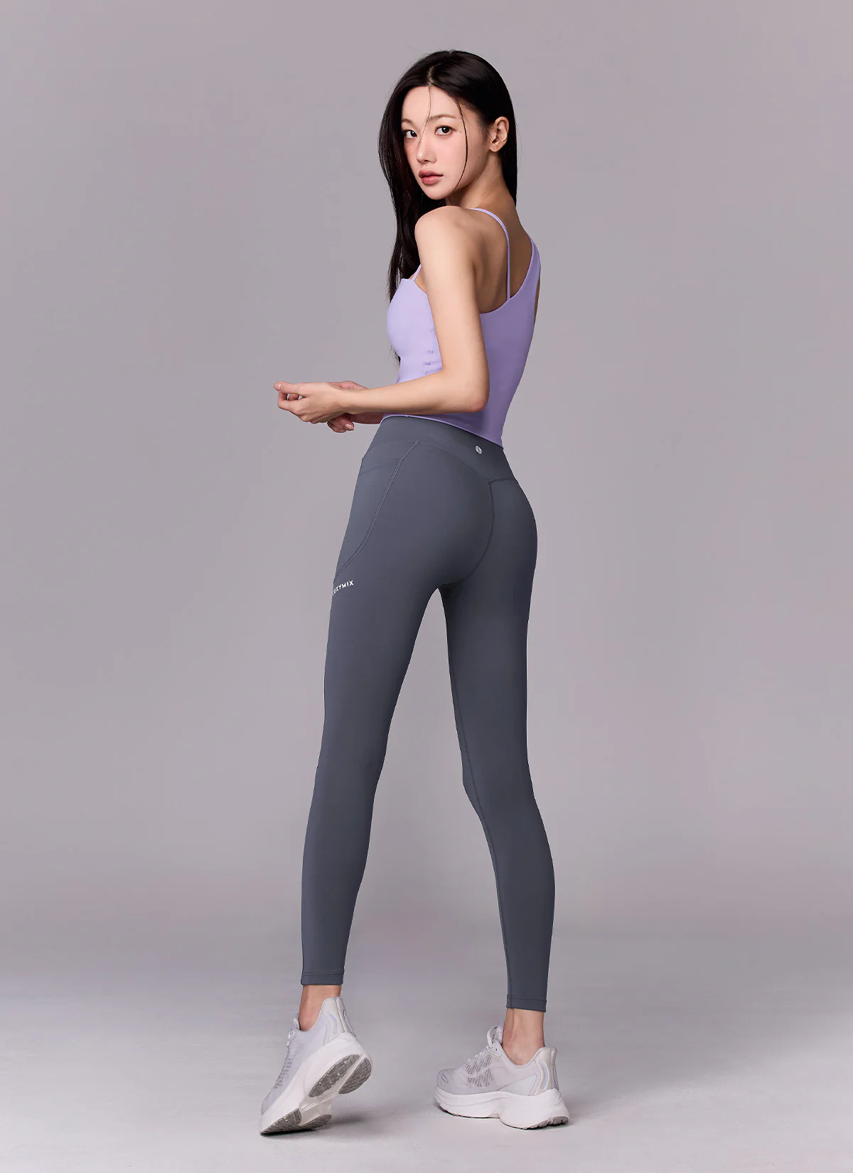 Black Label Signature 380N Pocket Leggings - Image 20