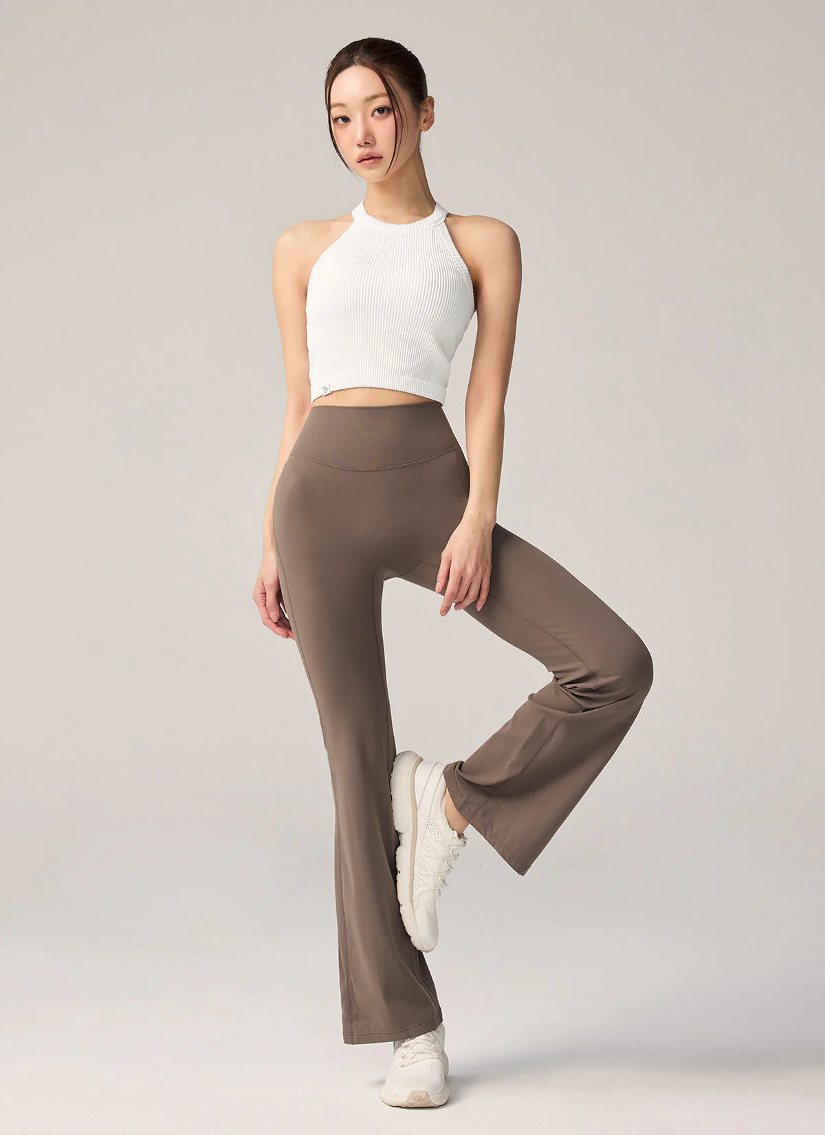 Black Label Signature Power Rise Fleece Bootcut Pants - Image 7