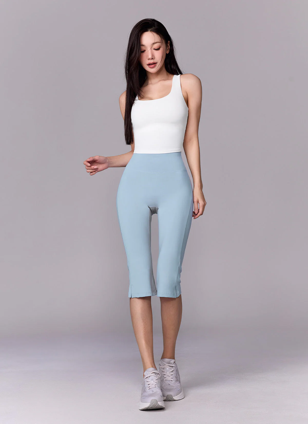 Comfort Fine Capri Leggings - Image 13