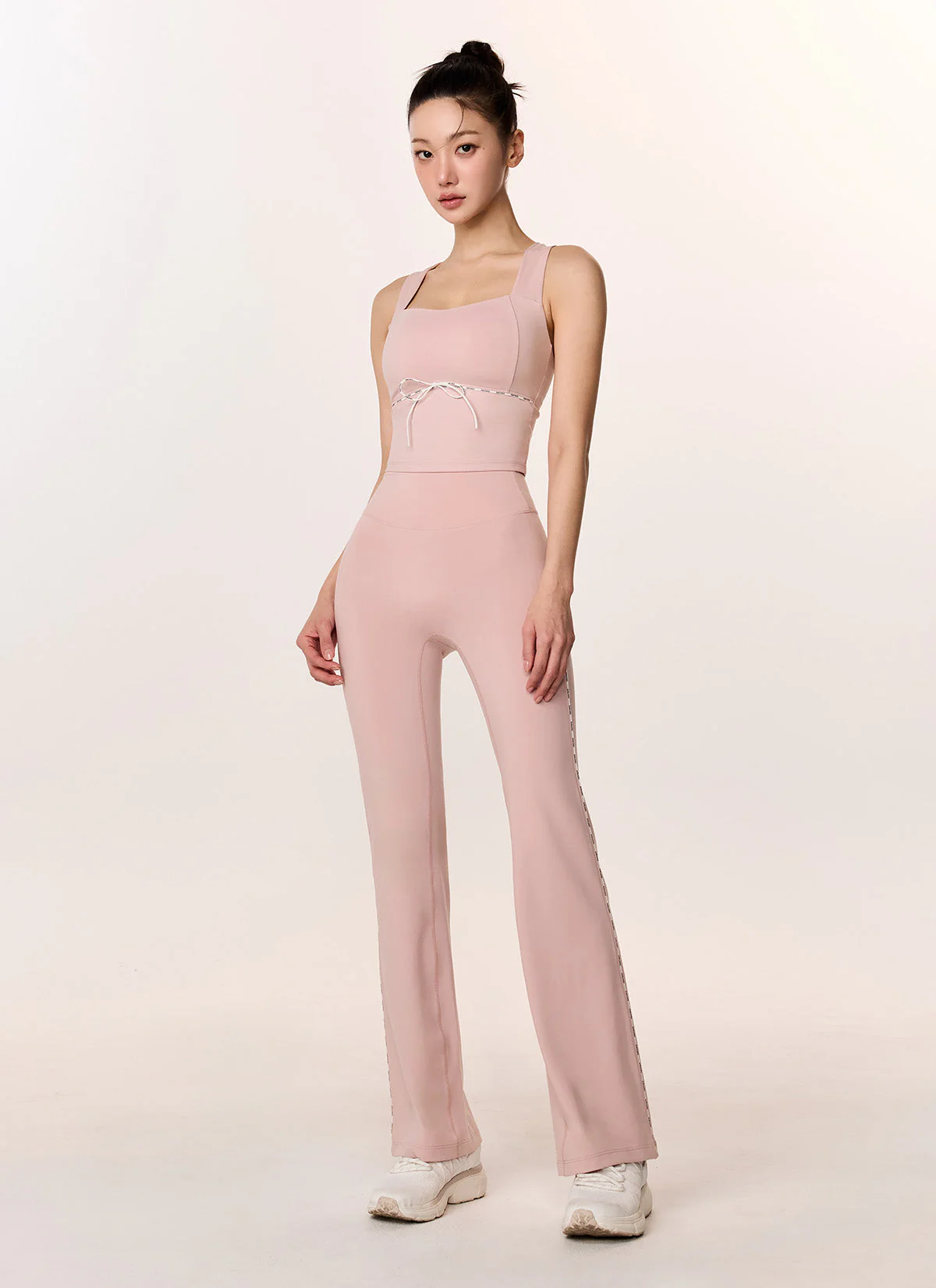 Comfort Fine Logo Piping Bootscut Pants - Image 9