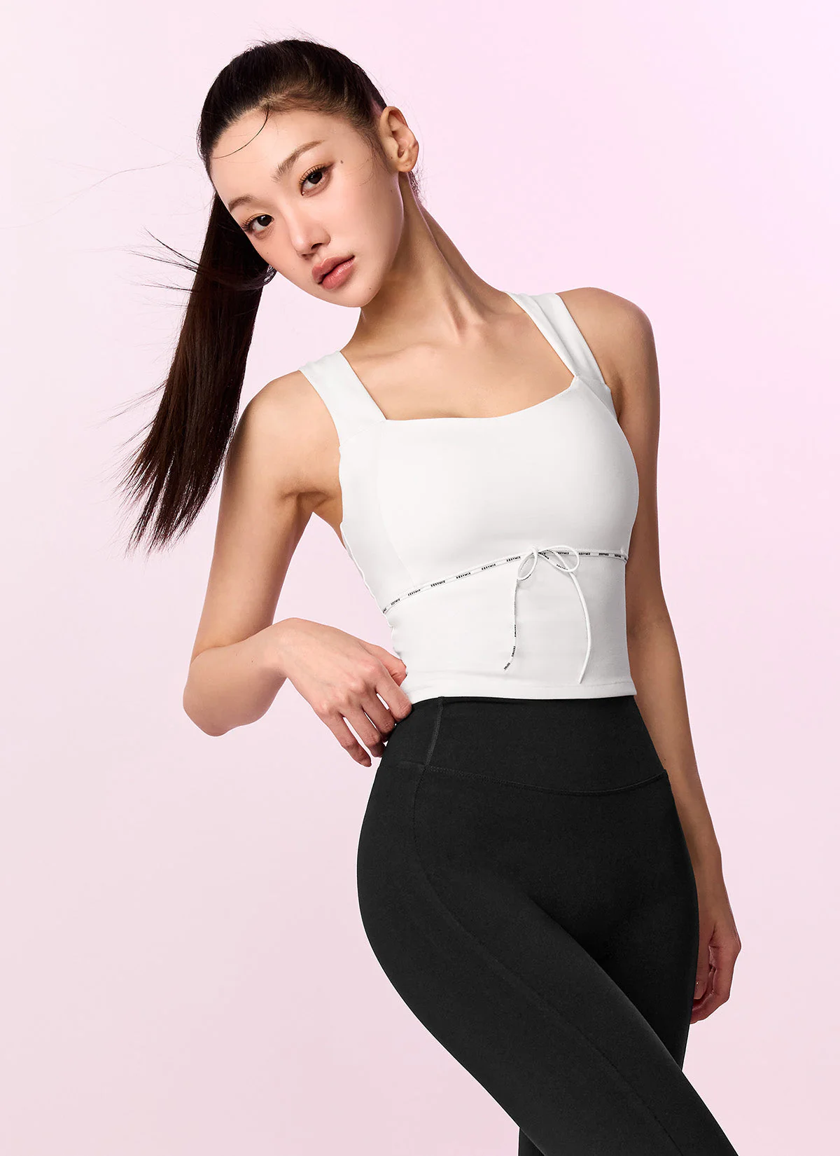 Comfort Fine Logo Piping Cropped Top - Image 5
