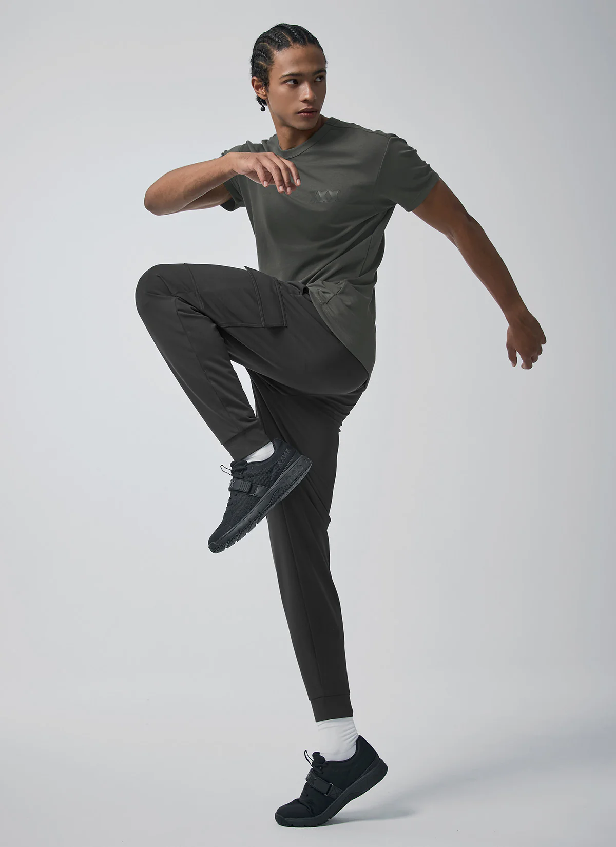 Comfort Fine Men's Fleece Cargo Joggers - Image 11