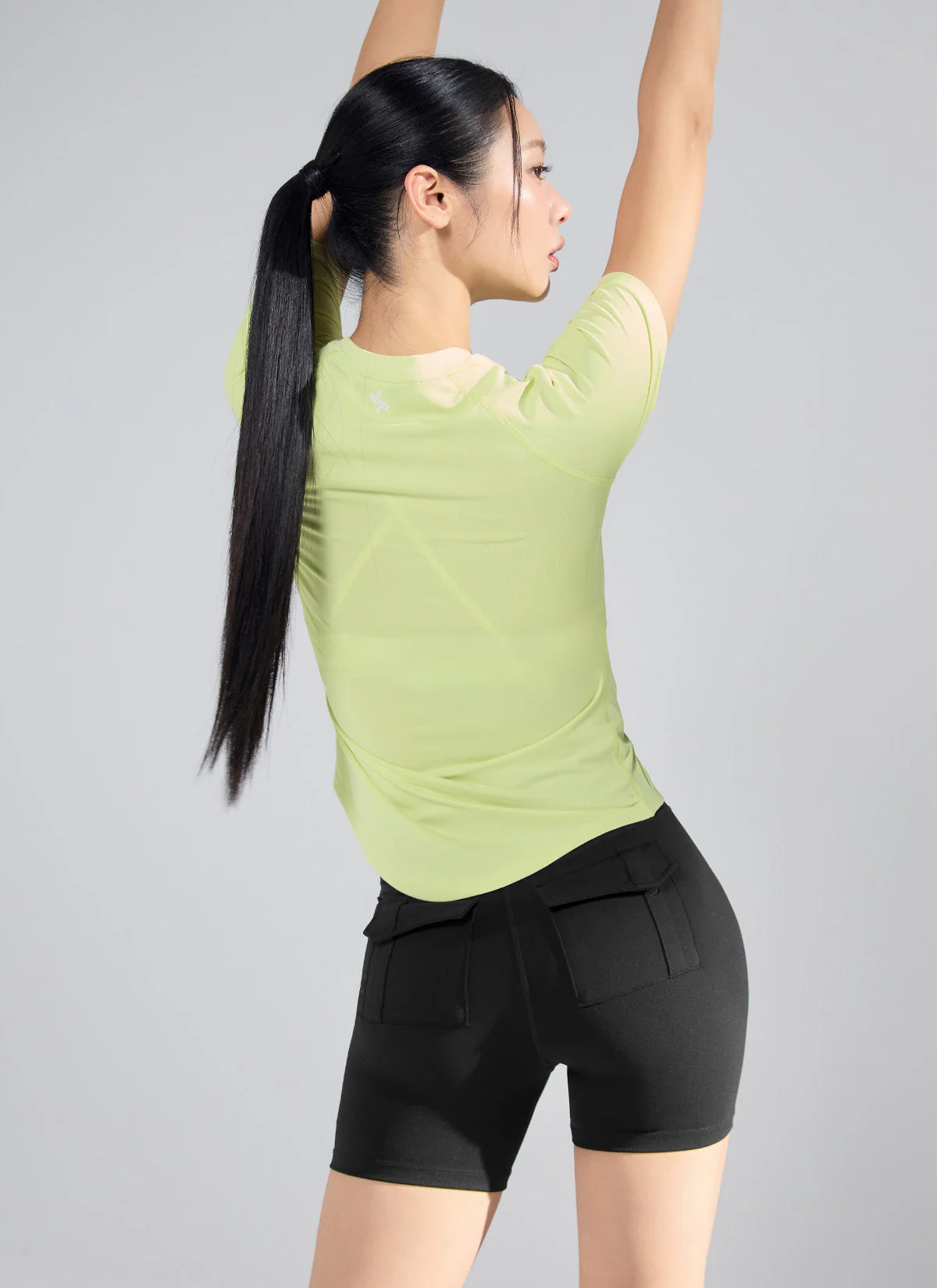 Daily Feather Slim Fit Short Sleeve - Image 19