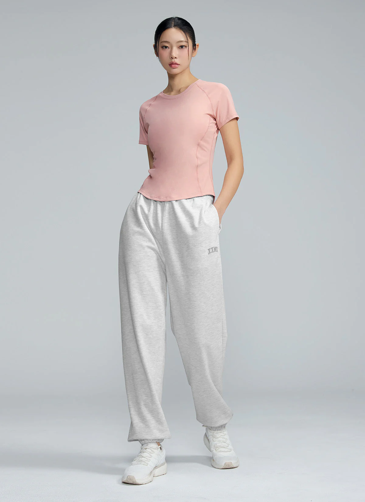 Daily Feather Slim Fit Short Sleeve - Image 25