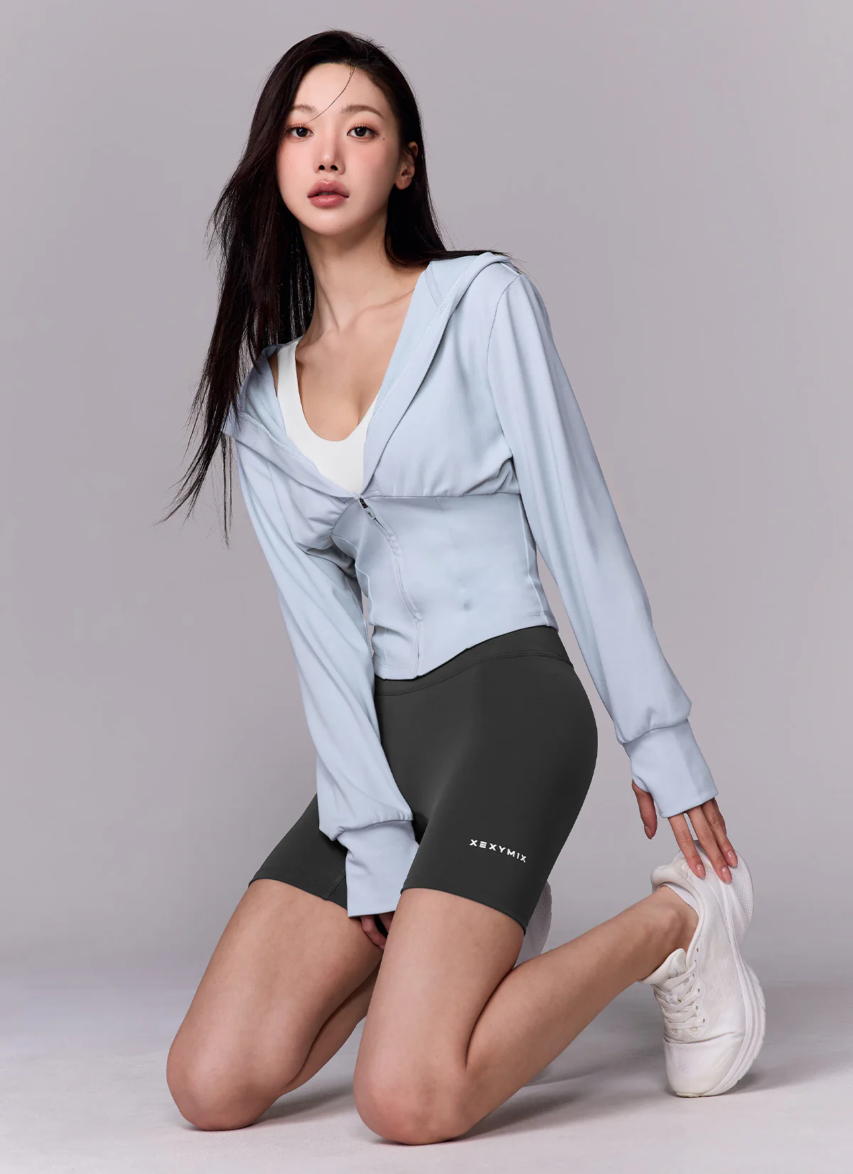 Deep V-Neck Hood Zip-up - Image 6