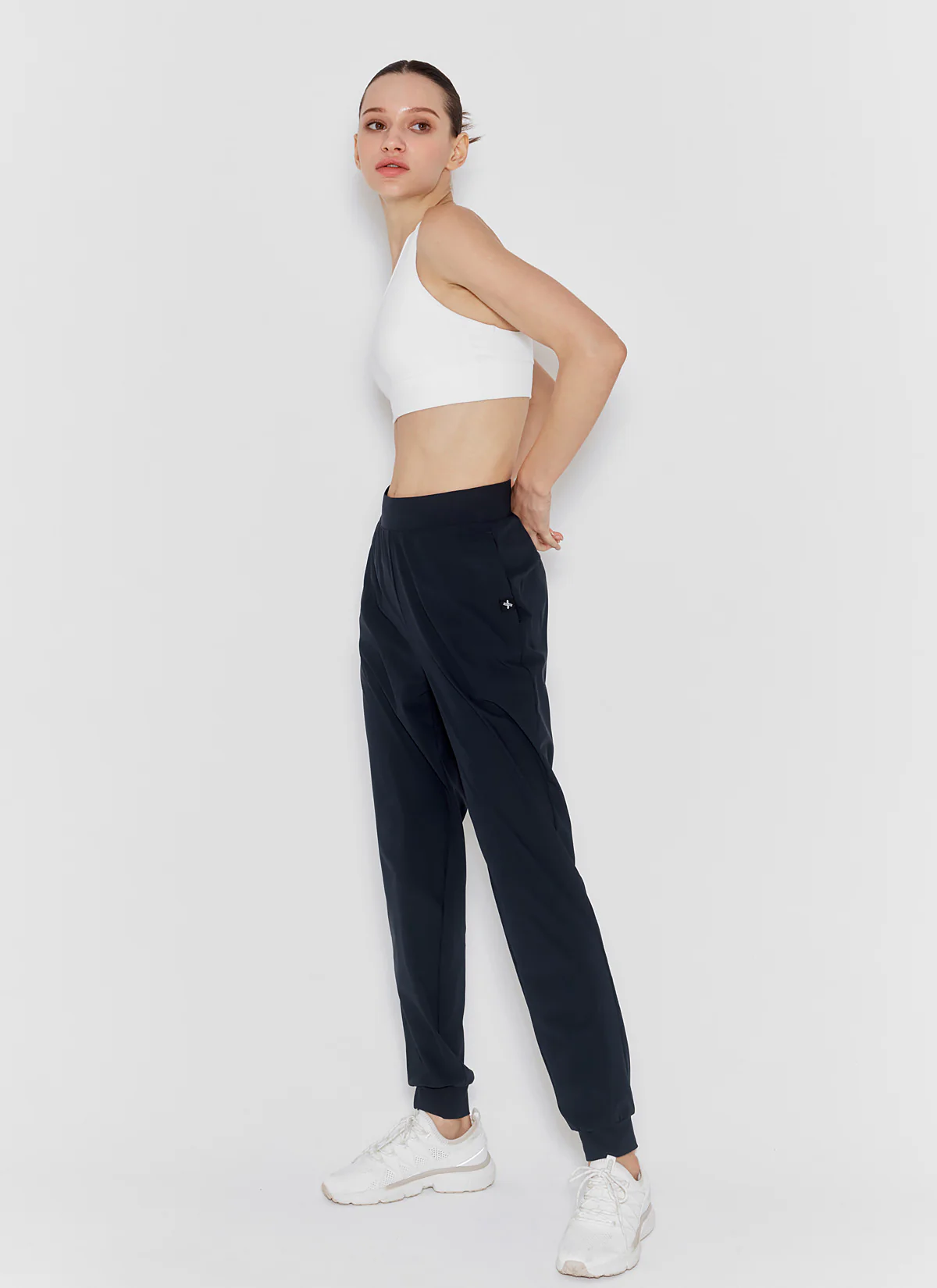 Ice Comfort Basic Joggers - Image 9