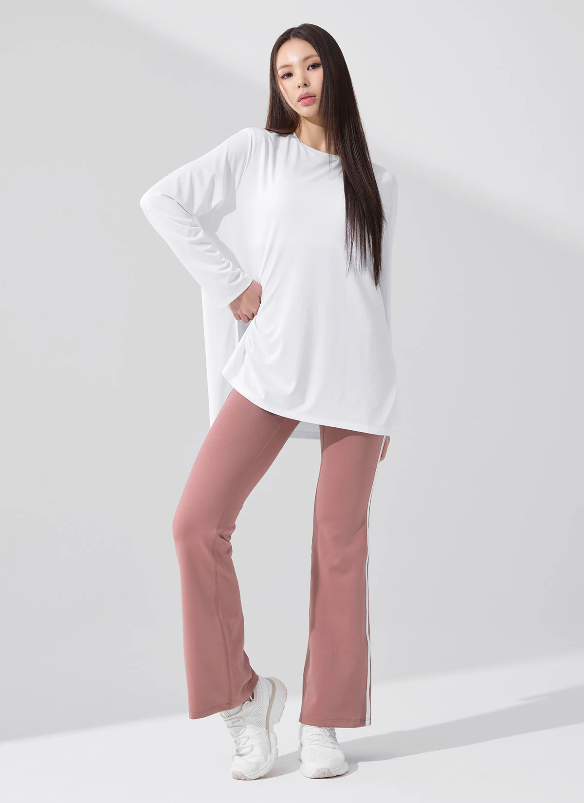 Ice Feather Light Loose Fit Long Sleeve - Image 33