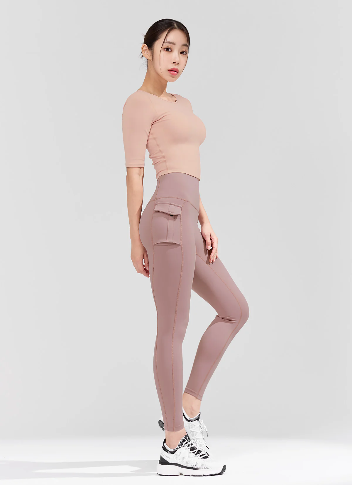 Inpad Wide Neck Short Sleeve - Image 15