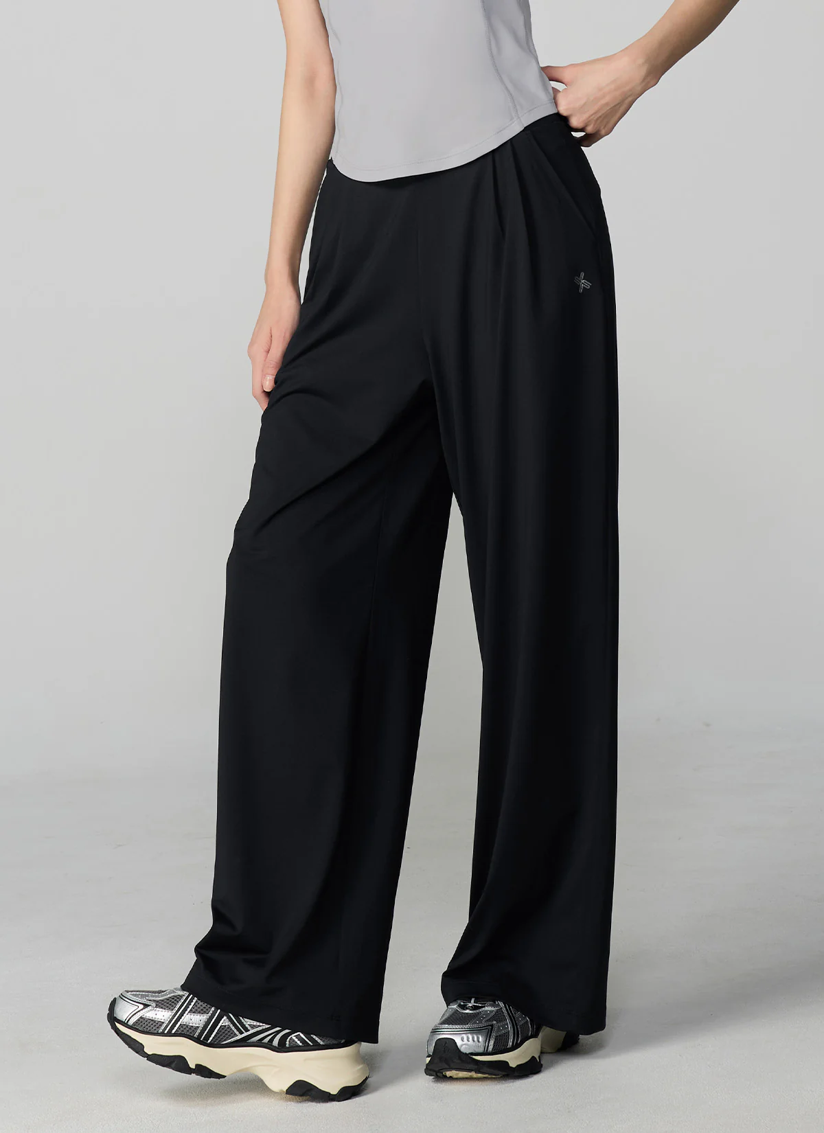 Medium Feather Cooling Two-Tuck Wide Pants - Image 6