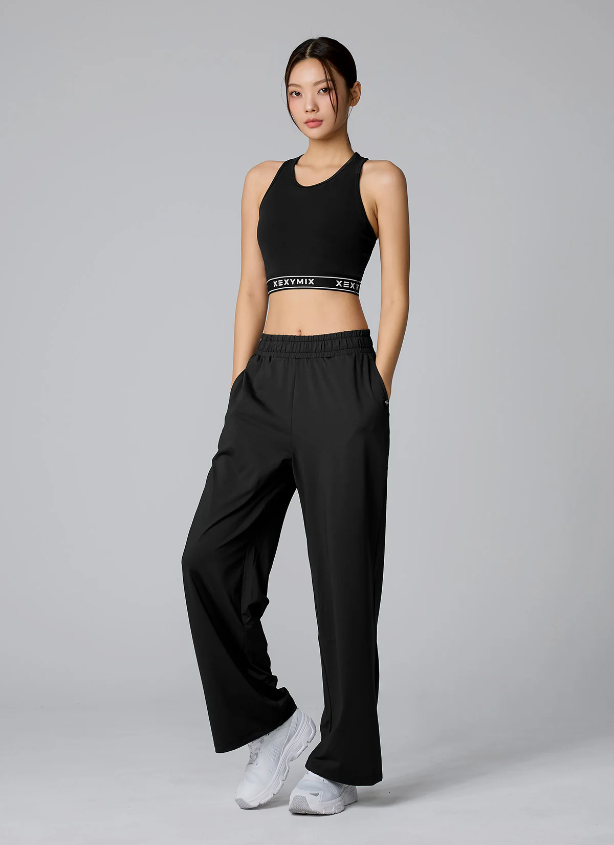 Medium Feather Cooling Wide Pants - Image 10
