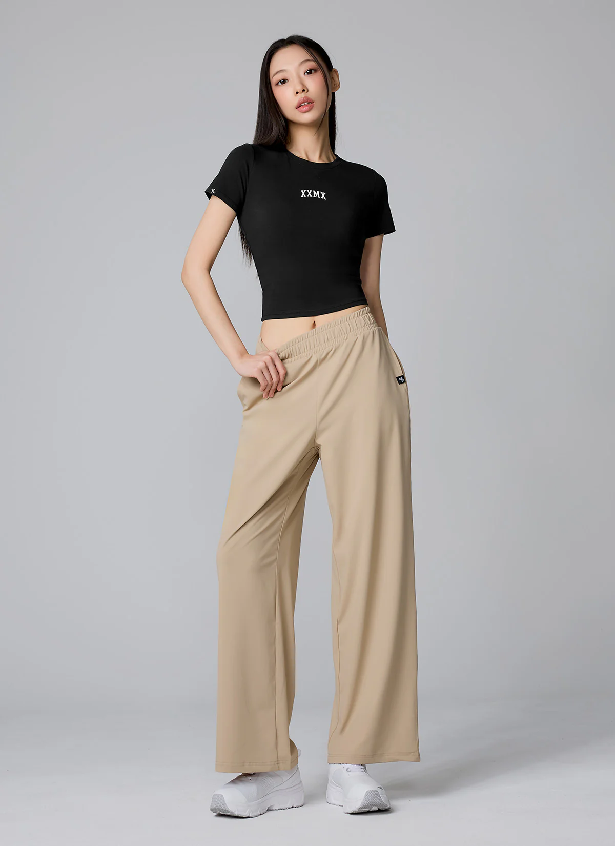 Medium Feather Cooling Wide Pants - Image 15