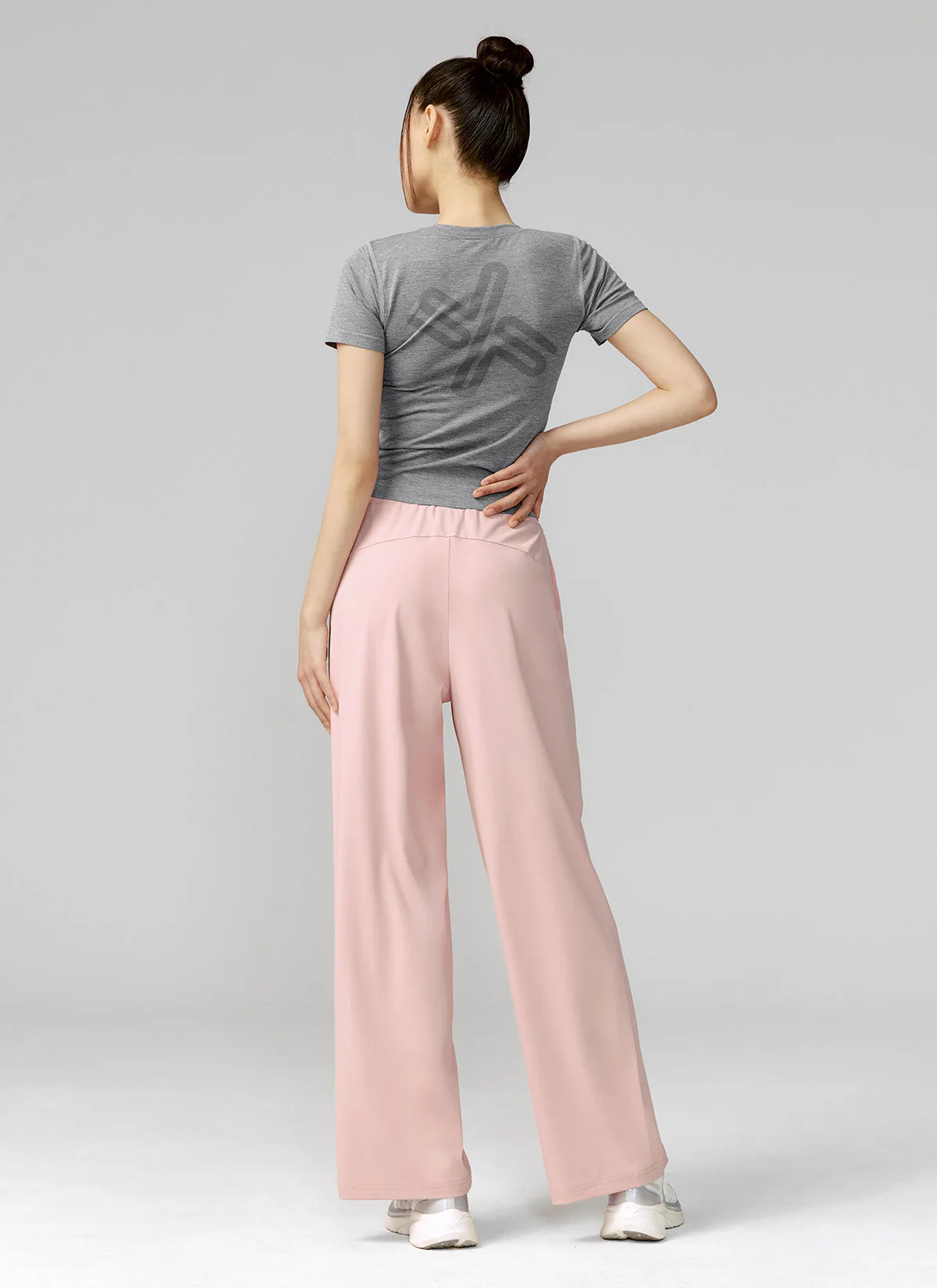 Medium Feather Cooling Wide Pants - Image 21