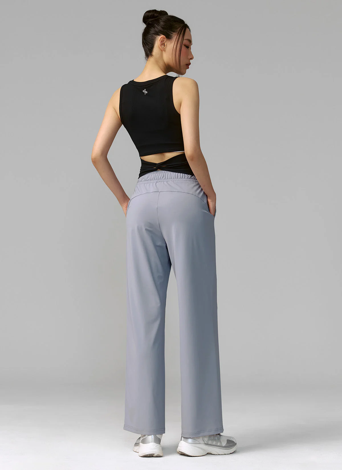 Medium Feather Cooling Wide Pants - Image 35