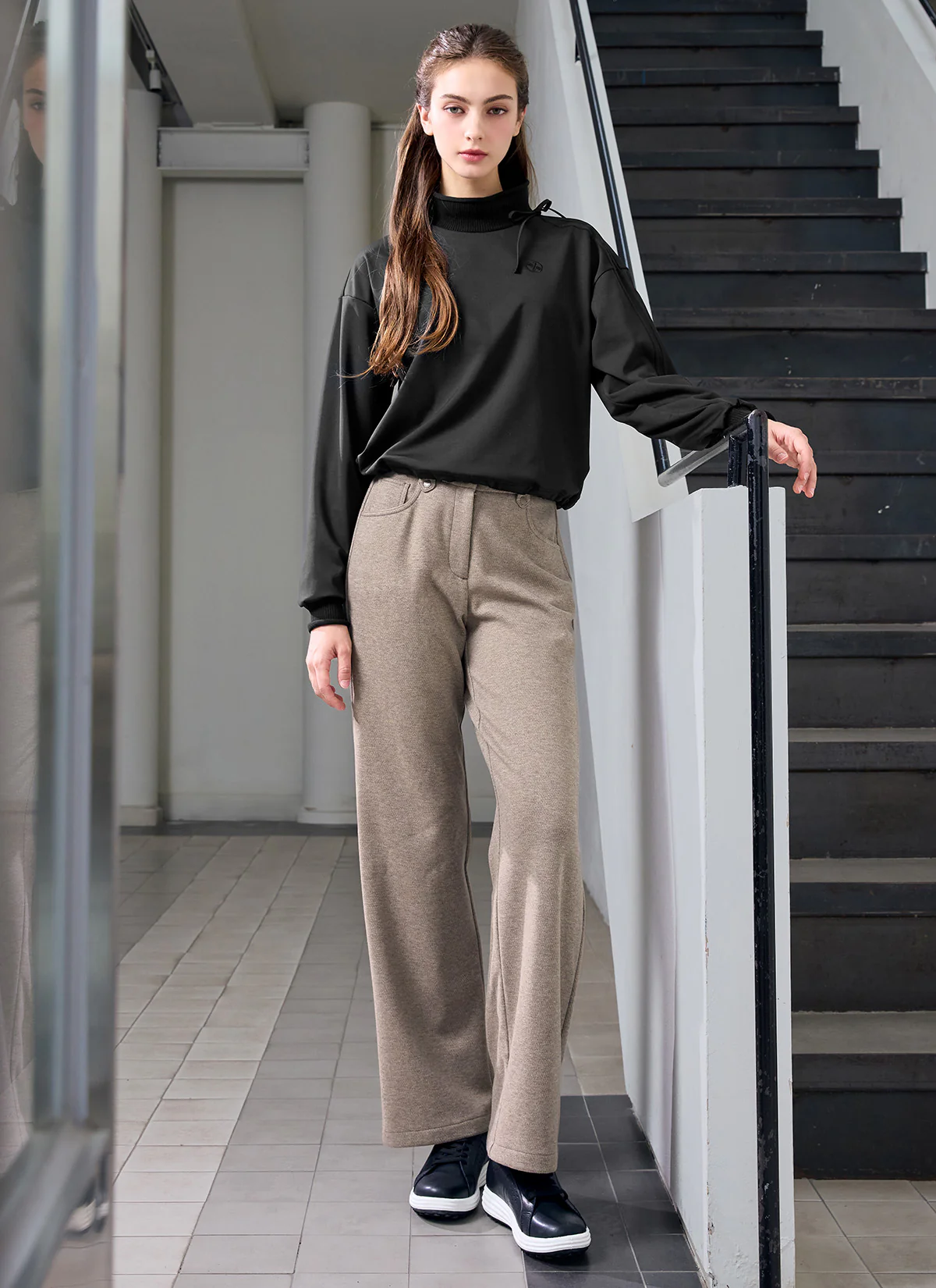Soft Twill Semi Wide Pants - Image 9