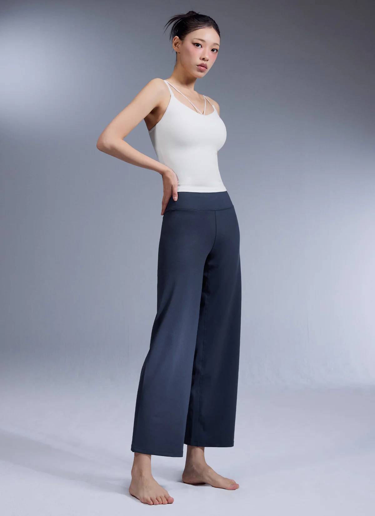 XELLA Intension Wide Leggings 9" - Image 5