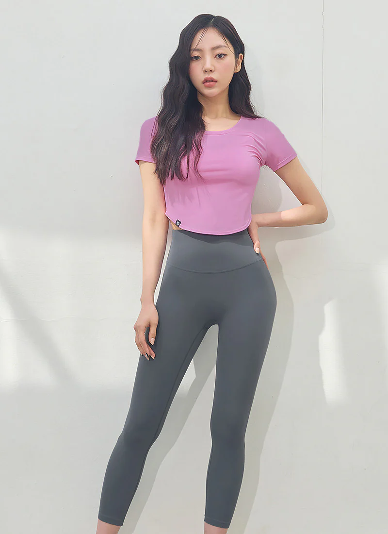 XELLA Light Round Cropped Top - Image 29