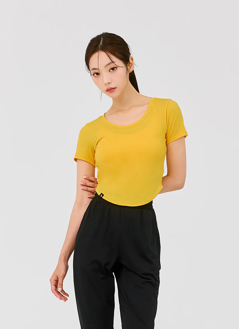 XELLA Light Round Cropped Top - Image 46