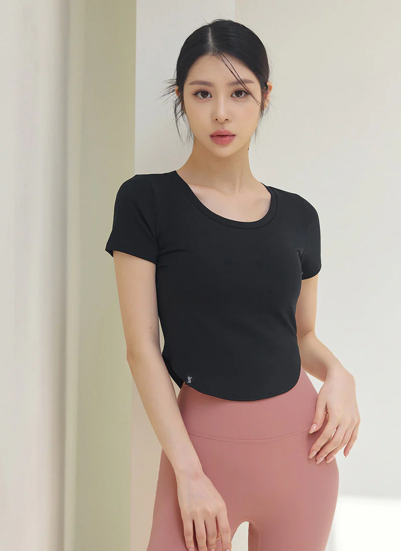 XELLA Light Round Cropped Top - Image 47