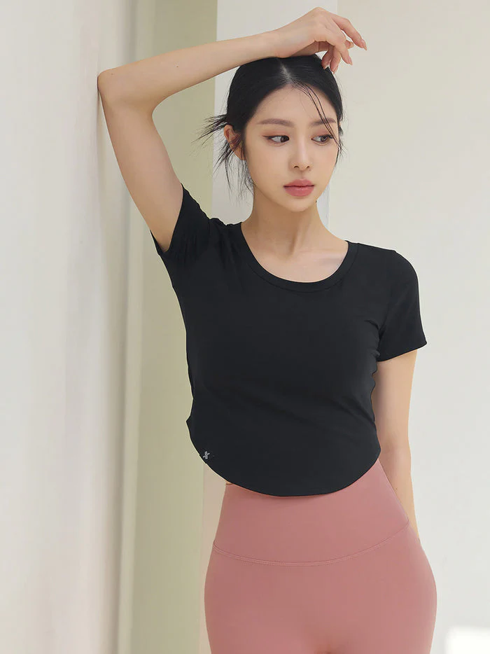 XELLA Light Round Cropped Top - Image 48