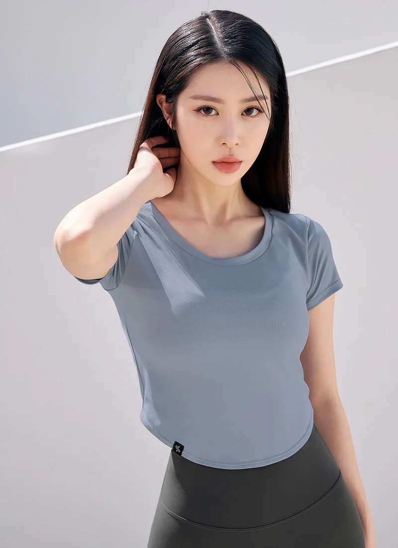 XELLA Light Round Cropped Top - Image 51