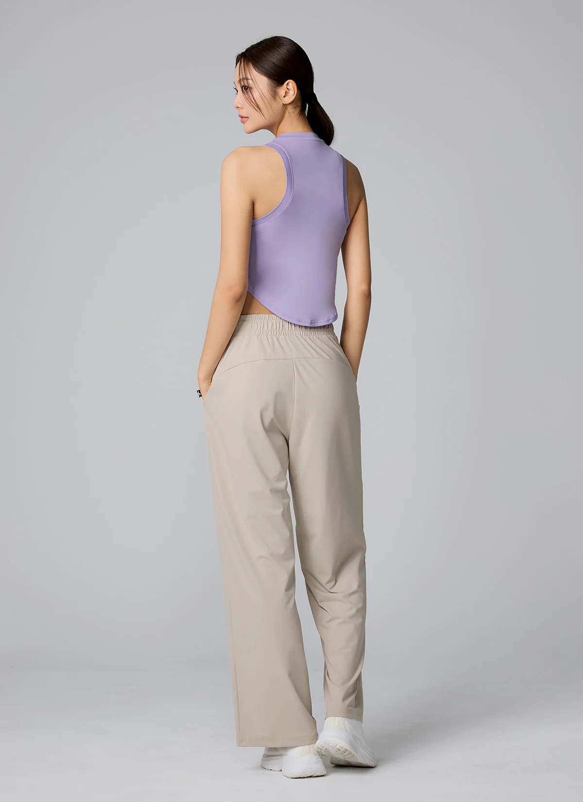 XELLA Light Round Sleeveless - Image 41