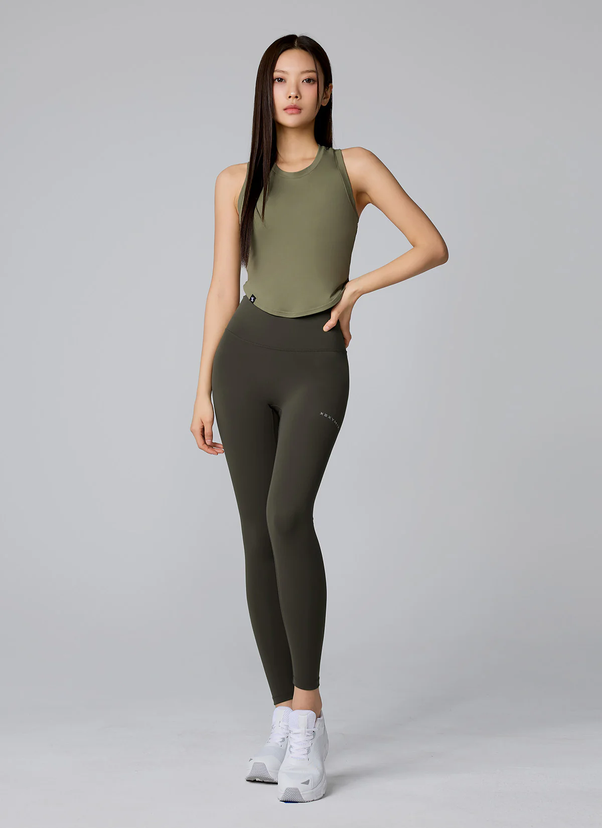 XELLA Light Round Sleeveless - Image 46