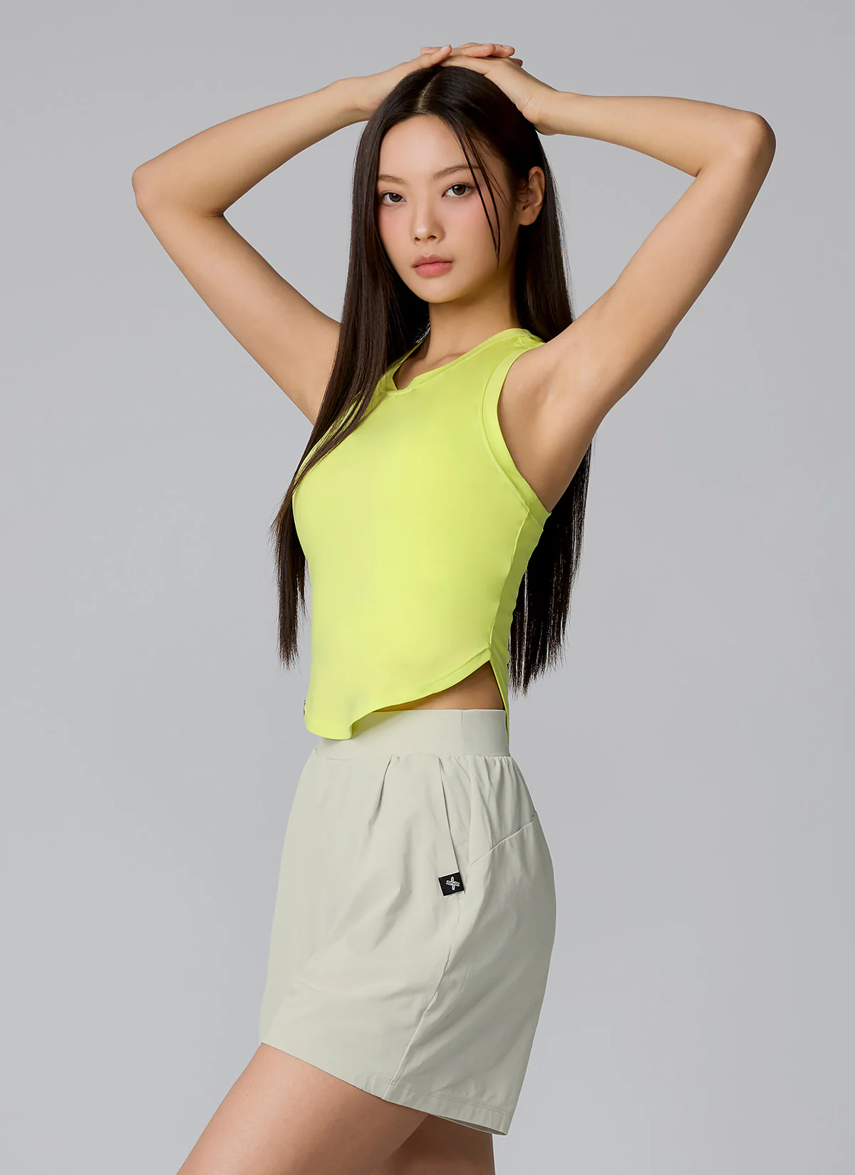 XELLA Light Round Sleeveless - Image 48
